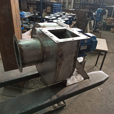 Дымосос жаростойкий ДС-3,8Ж 4,0 кВт 3000 об/мин правого исполнения