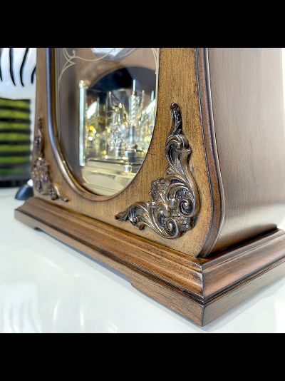 Настольные часы Rhythm CRH165NR06