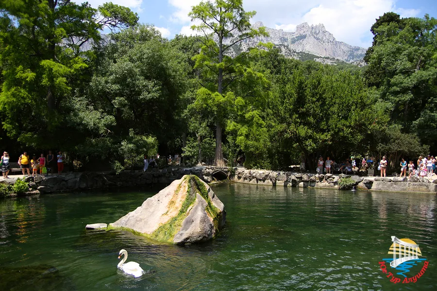 Парк в Алупке