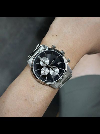 Часы Casio MTP-E510D-1A2