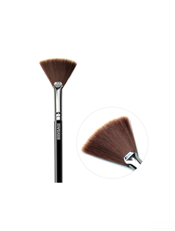 LUXVISAGE Кисть косметическая №10 для хайлайтера веерная | ЛюксВизаж
