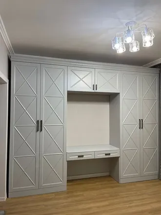 шкафы и стол