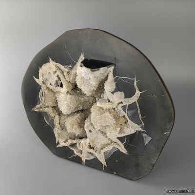 Септария, кальцит и барит. Россия. 315*290*80мм