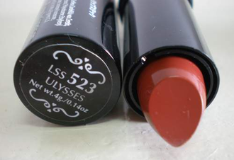 NYX Round Lipstick  523  Ulysses