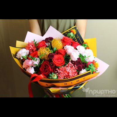 БУКЕТ ЦВЕТОВ НА ВКУС ФЛОРИСТА 11000р.
