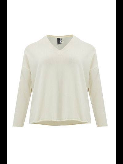 Джемпер с угловым вырезом