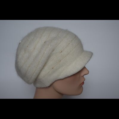 Белая кепка вязаная с золотистыми полосками Vizio Италия 6486 W