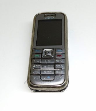 Неисправный телефон Nokia 6230 (нет АКБ, нет задней крышки, не включается)