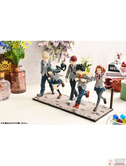 Фигурка 1/8 Кацуки Бакуго (Bakugou Katsuki School Uniform Ver.)