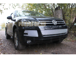 Защита радиатора Volkswagen Touareg II 2010-2014 chrome низ PREMIUM