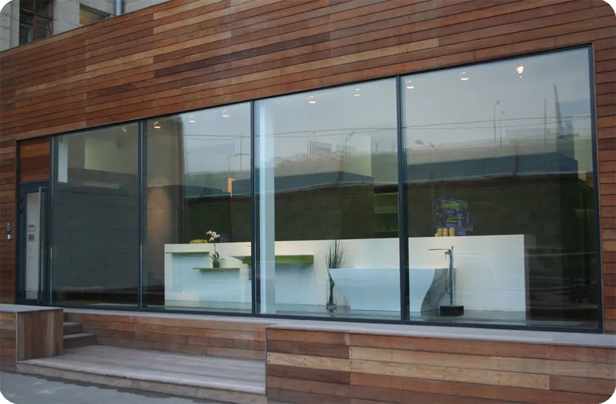 Цельностеклянные витражные конструкции. Москва