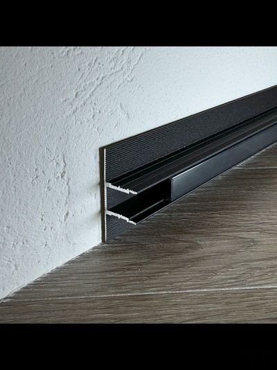 Декоративный стеновой профиль Pro Design 534 Черный