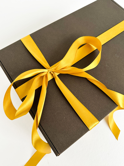 2 шт. - Черная подарочная коробка GILEV 37x26x12см с золотой лентой и наполнителем