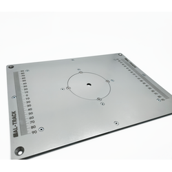 Пластина универсальная для установки фрезера в стол 350*250 мм. с гравировкой линеек