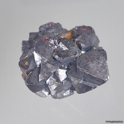 Куприт, майерсит (зеленый). Россия.  27*22*17мм