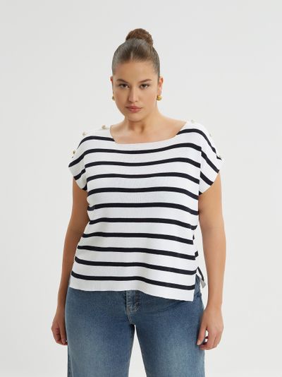 Стильный джемпер для полных женщин