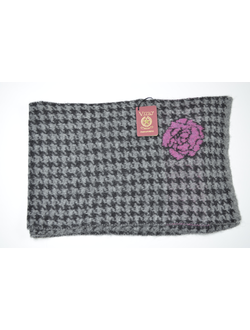 Vizio Италия шарф 1370 S серый с цветком