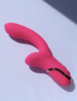 19 Вибратор с вакуумной присоской для клитора VV