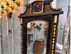 Mirror-door