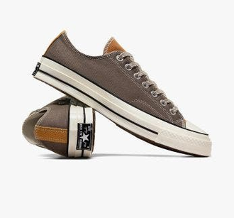 Brown low top converse sale