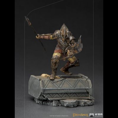 Бронированный орк ("Властелин Колец")  - Коллекционная СТАТУЯ 1/10 Armored Orc (WBLOR43021-10) - Iron Studios