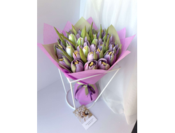 Букет из зефирных крокусов