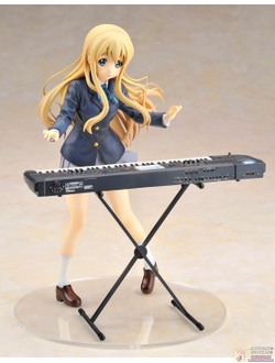 Фигурка 1/8 Цумуги Котобуки (Kotobuki Tsumugi)