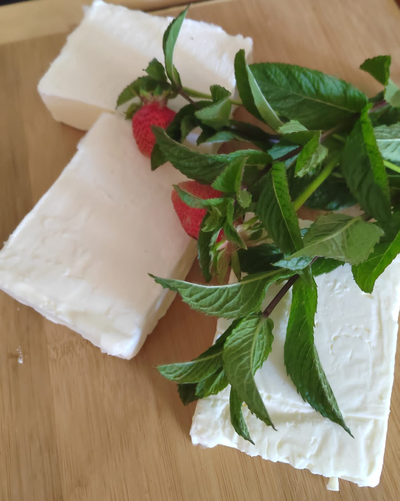 Масло сливочное из козьего молока с доставкой на дом | ферма СытникЪ