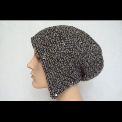 Серая женская шапка ушанка с помпонами Vizio 6444 Италия