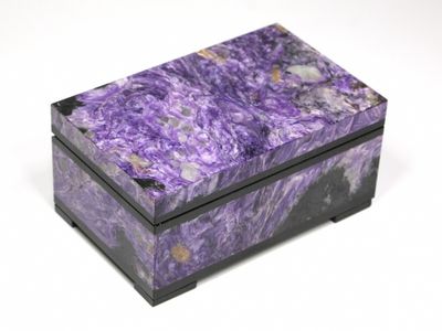 Шкатулка Чароит с крышкой на шарнирах, Россия, Якутия (91*57*43 мм, 322 г) №26660