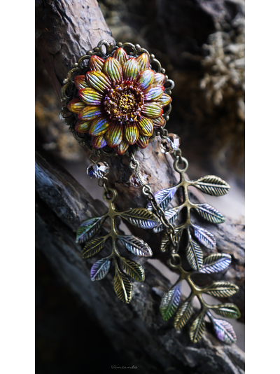"Колдовской Семицвет", брошь-орден в стиле бохо с подвесками