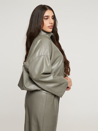 Куртка из экокожи