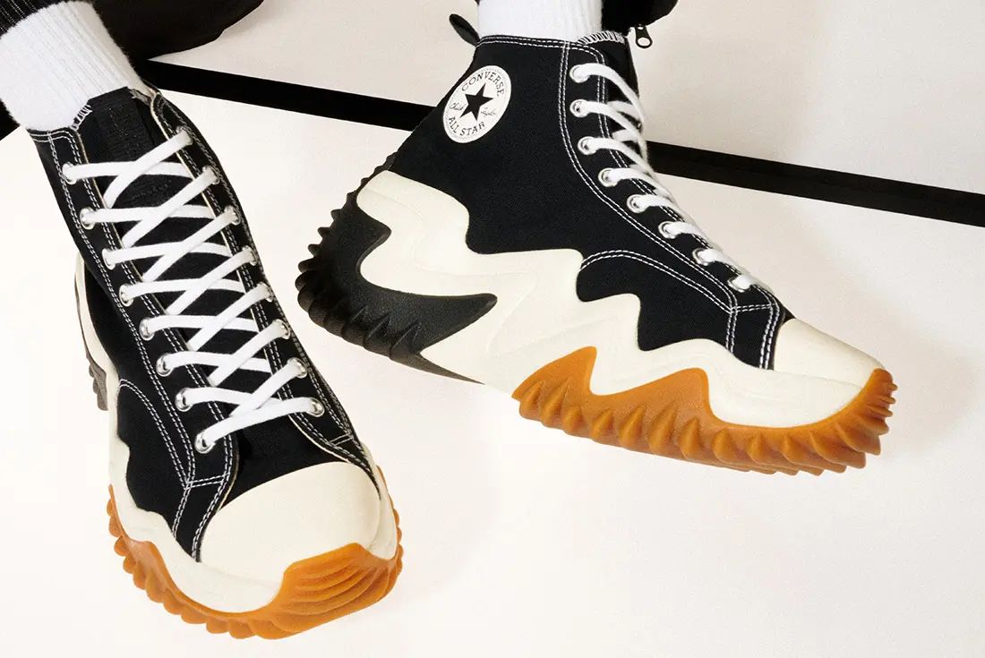 Converse Run Star Motion