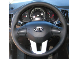 Кожаная накладка на руль Kia Cee'd I (ED) (2010-2012), Kia Sportage III (SL) (2010-2016), черная