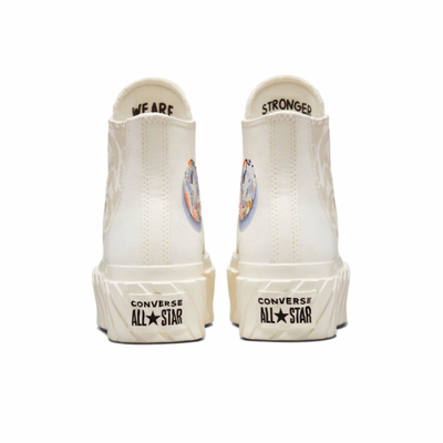 новая модель на платформе Кеды Converse Chuck Taylor All Star Lift белого цвета A01732C