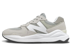 New Balance 5740