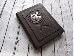 ежедневник ручной работы, подарок руководителю, подарок охотнику, ежедневник на заказ, блокнот спб