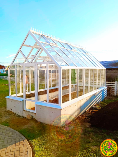 Роскошная стеклянная теплица Честерфилд Эталон для сада