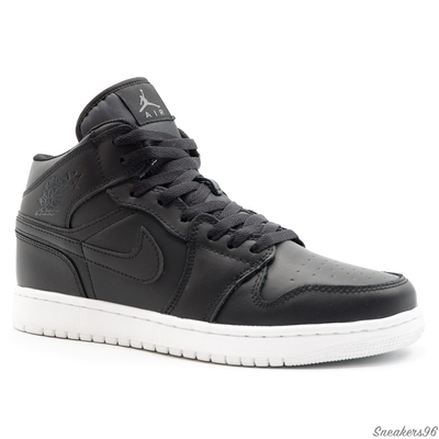 Nike Air Jordan 1 Retro Black/White (с мехом) Мужские (40-45)