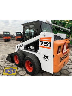 Стекла на мини-погрузчики Bobcat 751, Bobcat 753