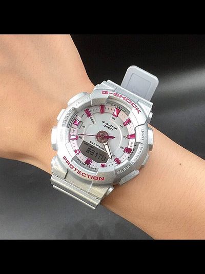 Часы Casio G-Shock GMA-S130NP-8A