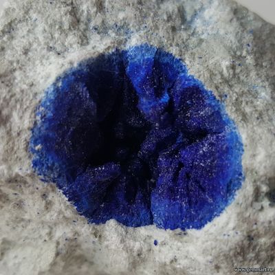 Азурит, конкреция в породе. Россия. 57*52*43мм