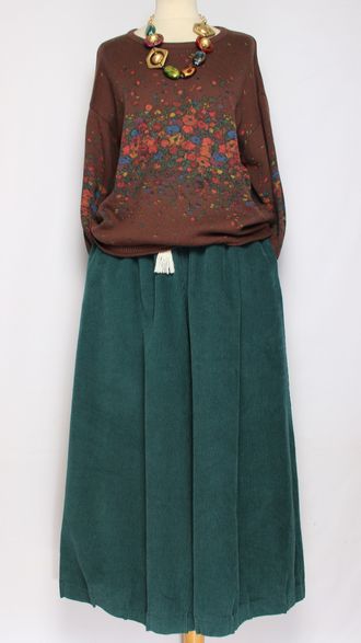 Джемпер ХЛОПОК "РОССЫПЬ ЦВЕТОВ" L-857  шоколад, т.синий до р.52