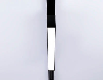 Трековый однофазный светодиодный светильник GL 6777 BK черный LED 24W 4200K 600*22*48