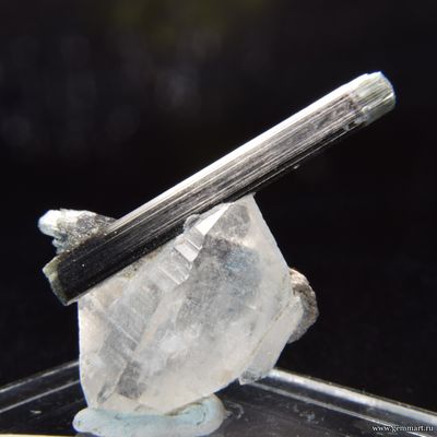 Турмалин на кварце. Пакистан. 31*18*14мм