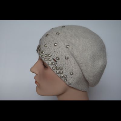 Белый берет для женщин вязаный Vizio фото беретов и шапок Италии