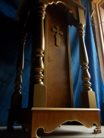 Аналой с резьбой "под золото"