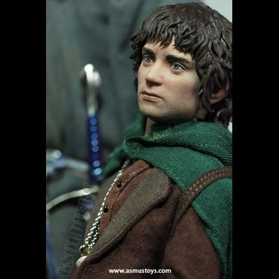 Хоббит Фродо Бэггинс (Властелин колец) - Коллекционная фигурка 1/6 FRODO (LOTR014S) - Asmus Toys