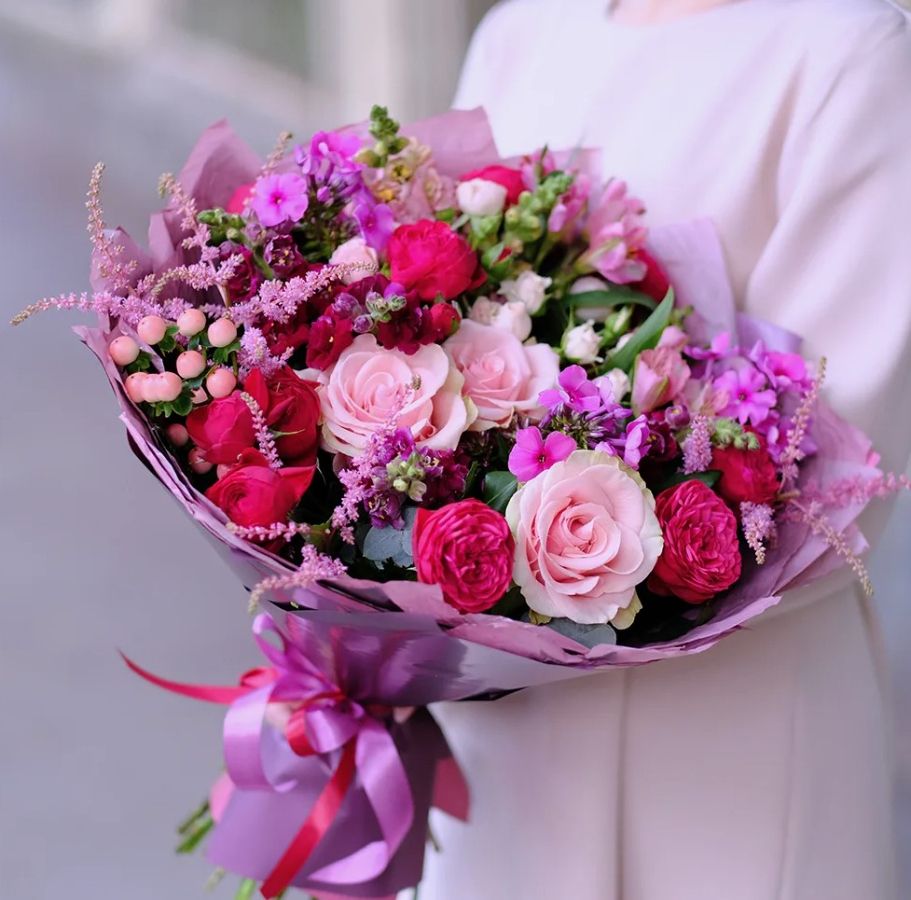  Быстрая доставка свежих цветов в Ростове-на-Дону