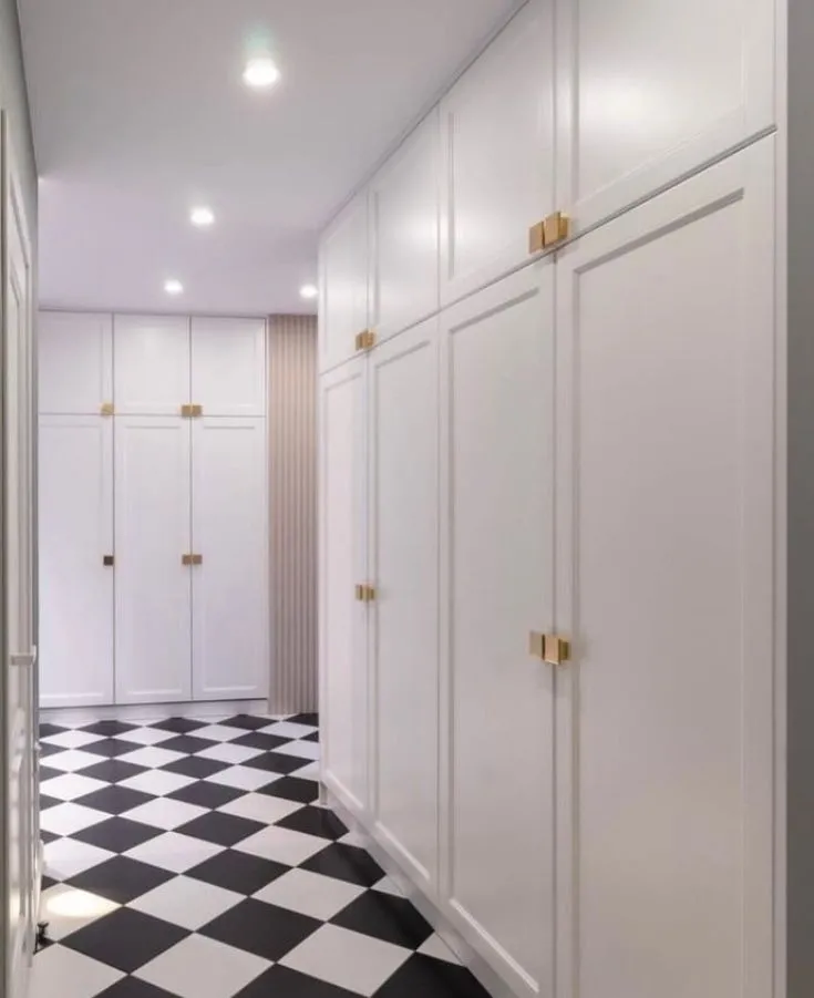 Прихожая , 4500 мм. Материал фасадов МДФ. Срок изготовления от 30 рабочих дней. Цена на момент  заказа 104000 руб. 